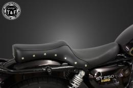 ST250E　スタッド付きダブルシート(スムース)