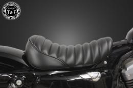 スポーツスター(2004〜2021年)専用　シングルシートタイプA(タックロール)