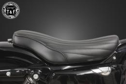 スポーツスター(2004〜2021年)専用　シングルシートタイプB(バーチカル)