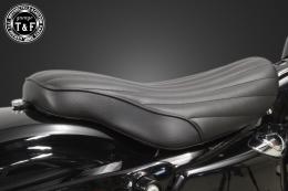 スポーツスター(2004〜2021年)専用　シングルシートタイプB(バーチカル)