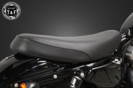 スポーツスター(2004〜2021年)専用　ダブルフラットシート(スムース)