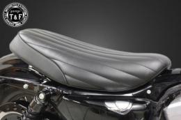 スポーツスター(2004〜2021年)専用　ダブルフラットシート(バーチカル)