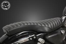 スポーツスター(1982〜2003年)専用　コブラシート(タックロール)