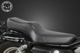 スポーツスター(1982〜2003年)専用　ダブルシート(スムース)