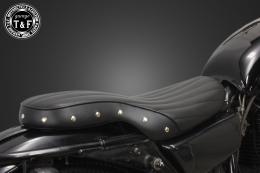 250TR　スタッド付きバーチカルシート(Face-4)