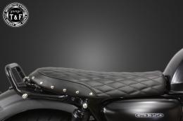 GB350　スタッド付きショートフラットシート(ダイヤ)