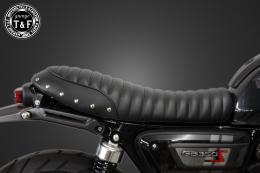 GB350S　スタッド付きフラットシート(タックロール)