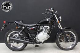 グラストラッカー250(キャブモデル専用)　スタッド付きカフェシート(スムース)