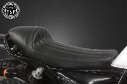 グラストラッカー250(キャブモデル専用)　カフェシート(バーチカル)