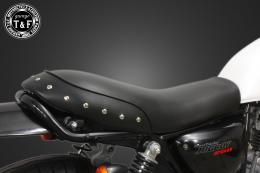 グラストラッカー250(キャブモデル専用)　スタッド付きフラットシート(スムース)