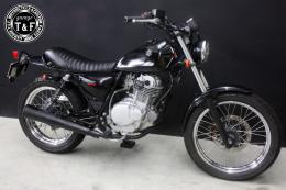 グラストラッカー250(キャブモデル専用)　フラットシート(タックロール)