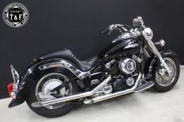 ドラッグスター400クラシック　スタッド付きガンファイターシート(バーチカル)