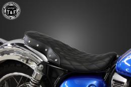 エストレヤ　スタッド付きフラットシート(ダイヤ)